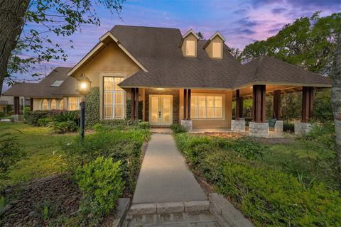 Tiny photo for 16638 N Highway 329, Reddick, FL 32686 (MLS # OM721425)