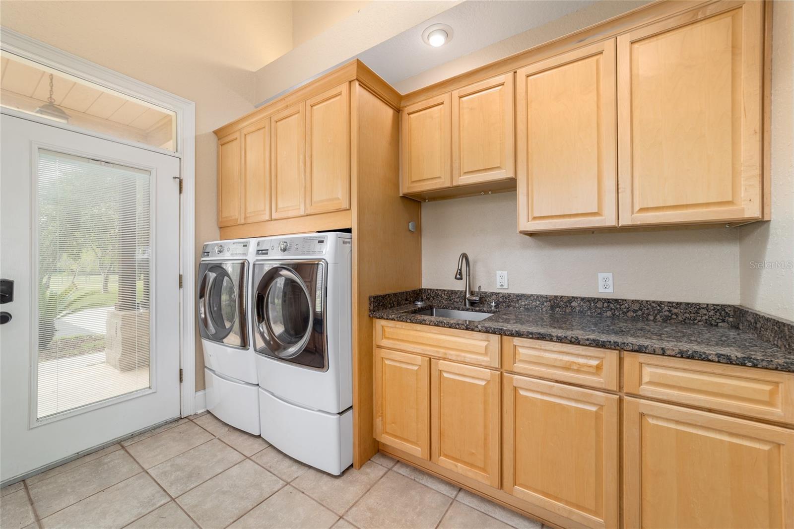 MERI OAKS WEST - Residential