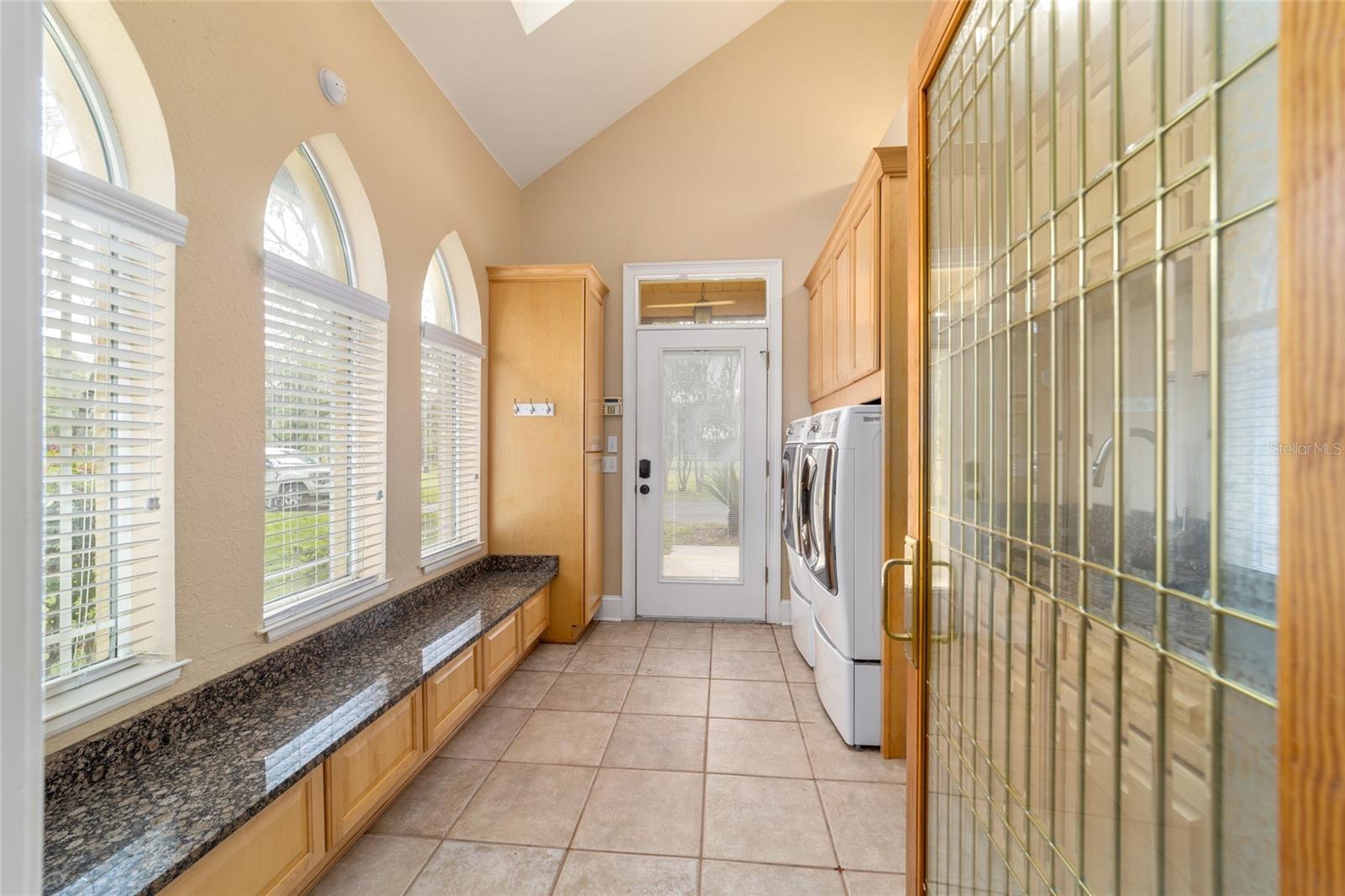 MERI OAKS WEST - Residential