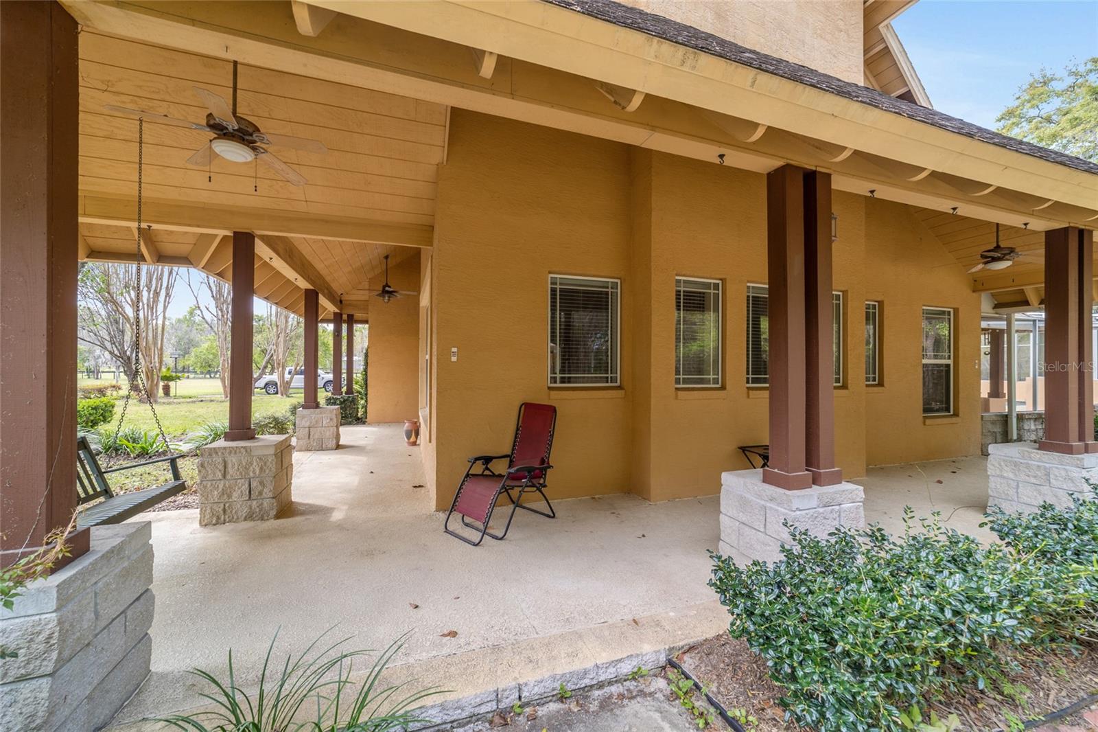 MERI OAKS WEST - Residential