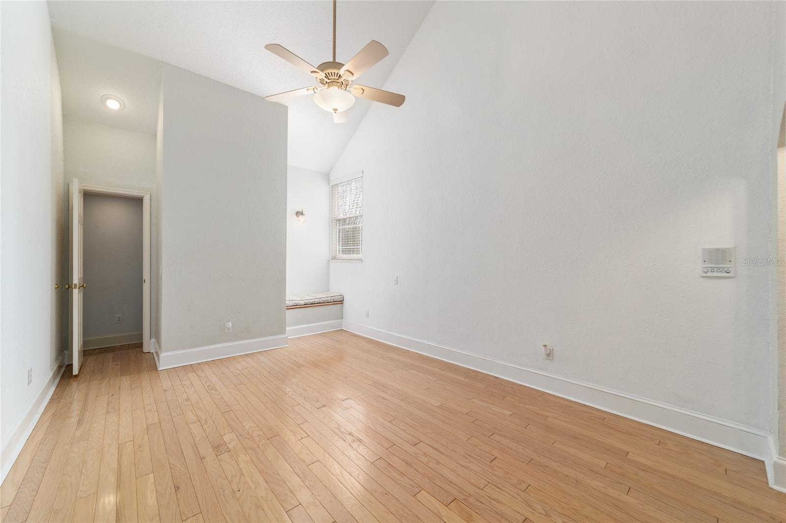 MERI OAKS WEST - Residential