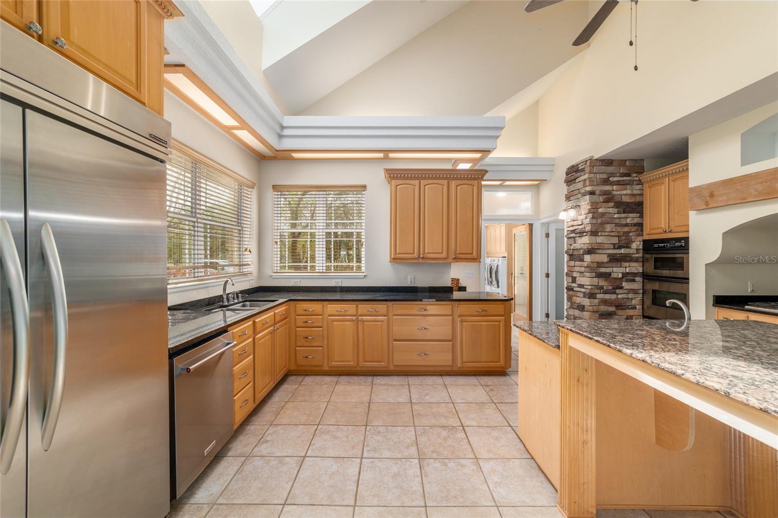 MERI OAKS WEST - Residential