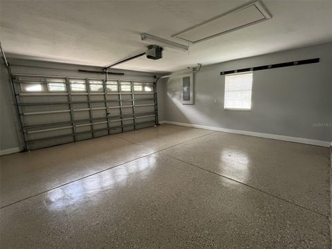 Tiny photo for 5413 SE 107th Street, Belleview, FL 34420 (MLS # OM725741)