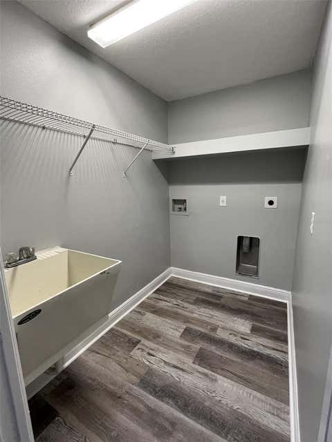 Tiny photo for 5413 SE 107th Street, Belleview, FL 34420 (MLS # OM725741)