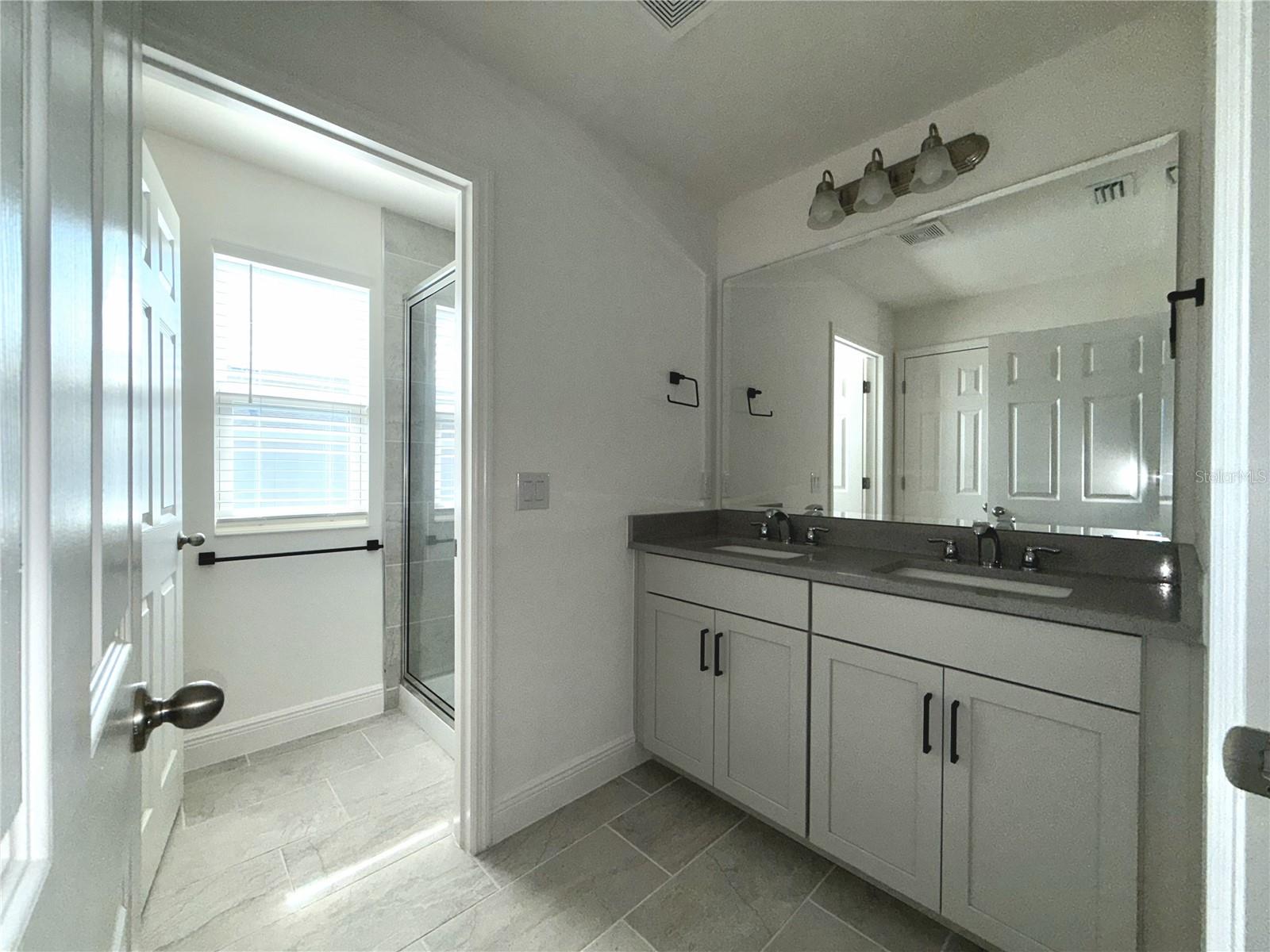 PARK VIEW/THE HILLS PH 3 - Residential Lease