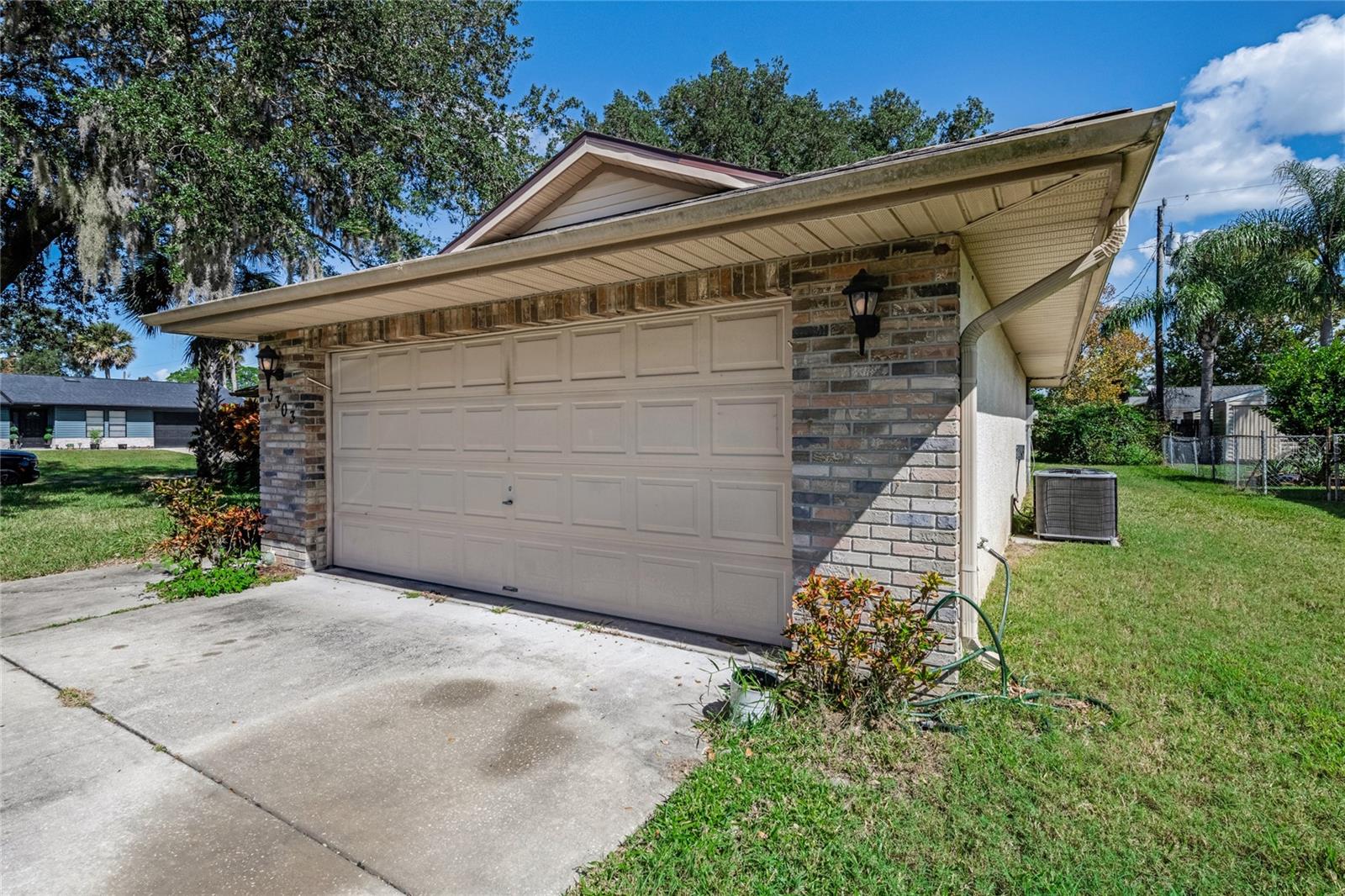 FLORIDA SHORES - Residential