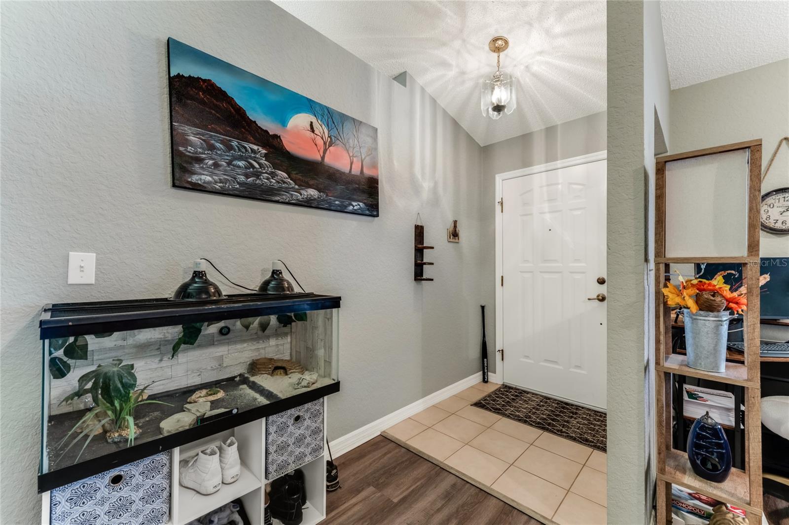 FLORIDA SHORES - Residential