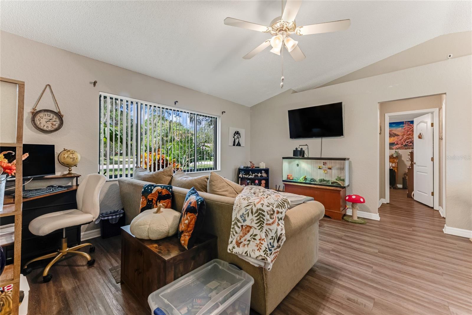 FLORIDA SHORES - Residential