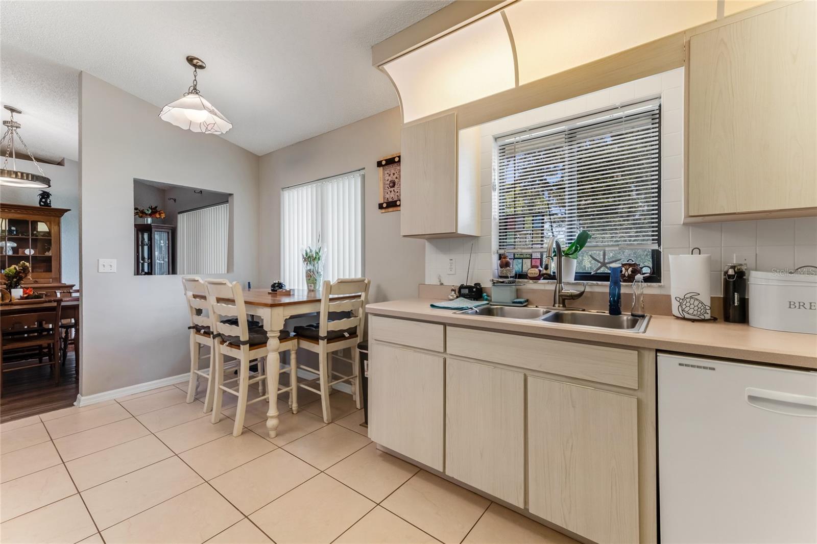 FLORIDA SHORES - Residential