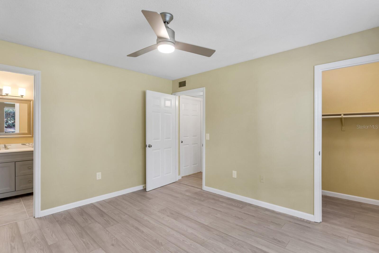 THE HIGHLANDS AT HUNTERS GREE - Residential