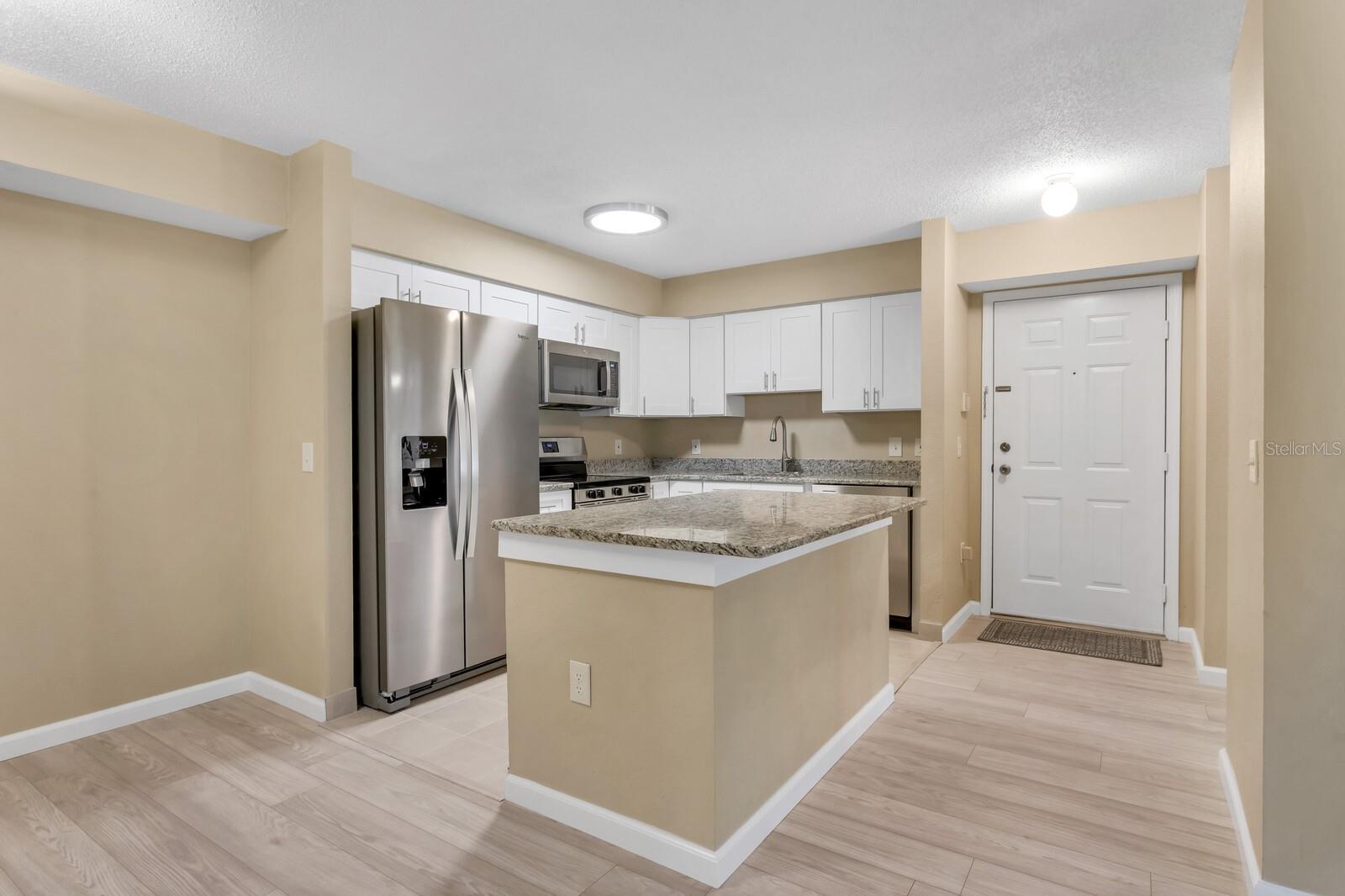 THE HIGHLANDS AT HUNTERS GREE - Residential