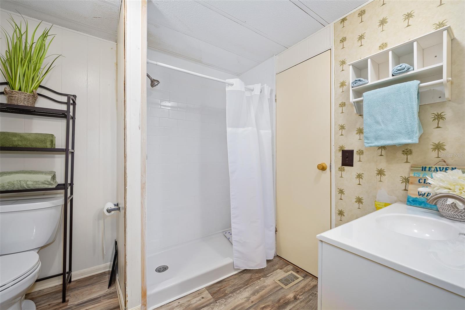 MANHATTAN SEC 10 - Residential