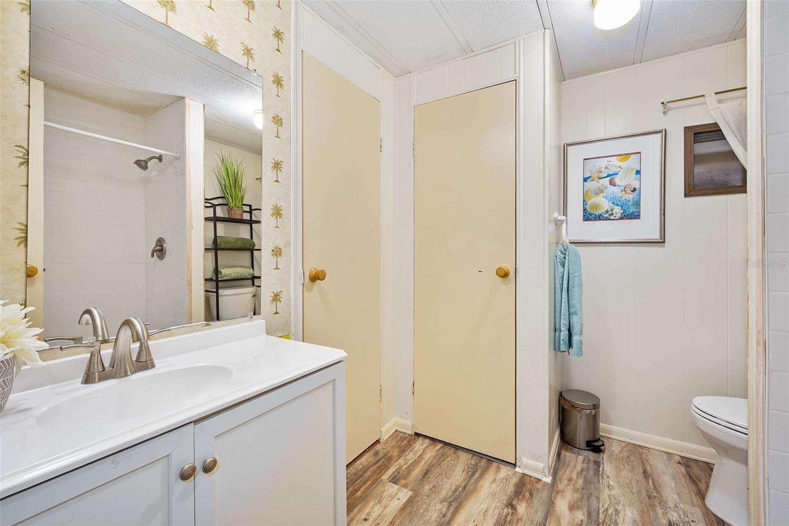 MANHATTAN SEC 10 - Residential