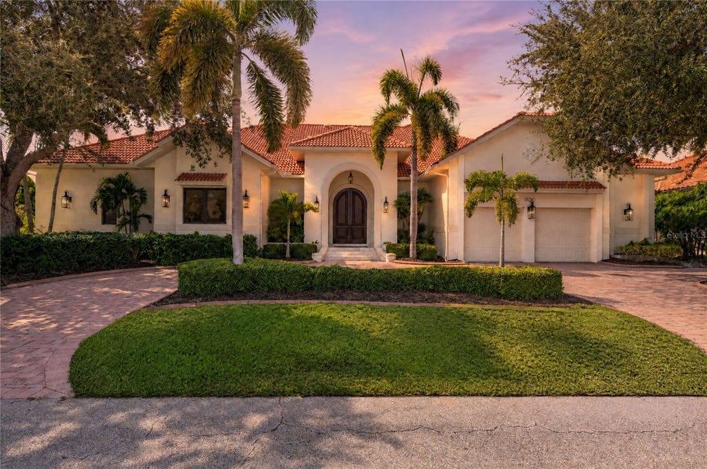 Photo of 1117 San Mateo Drive, Punta Gorda, FL 33950 (MLS # C7532125)