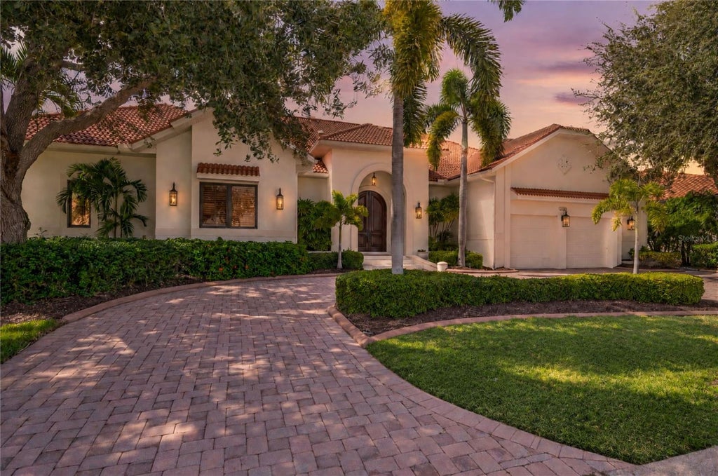 Photo of 1117 San Mateo Drive, Punta Gorda, FL 33950 (MLS # C7532125)