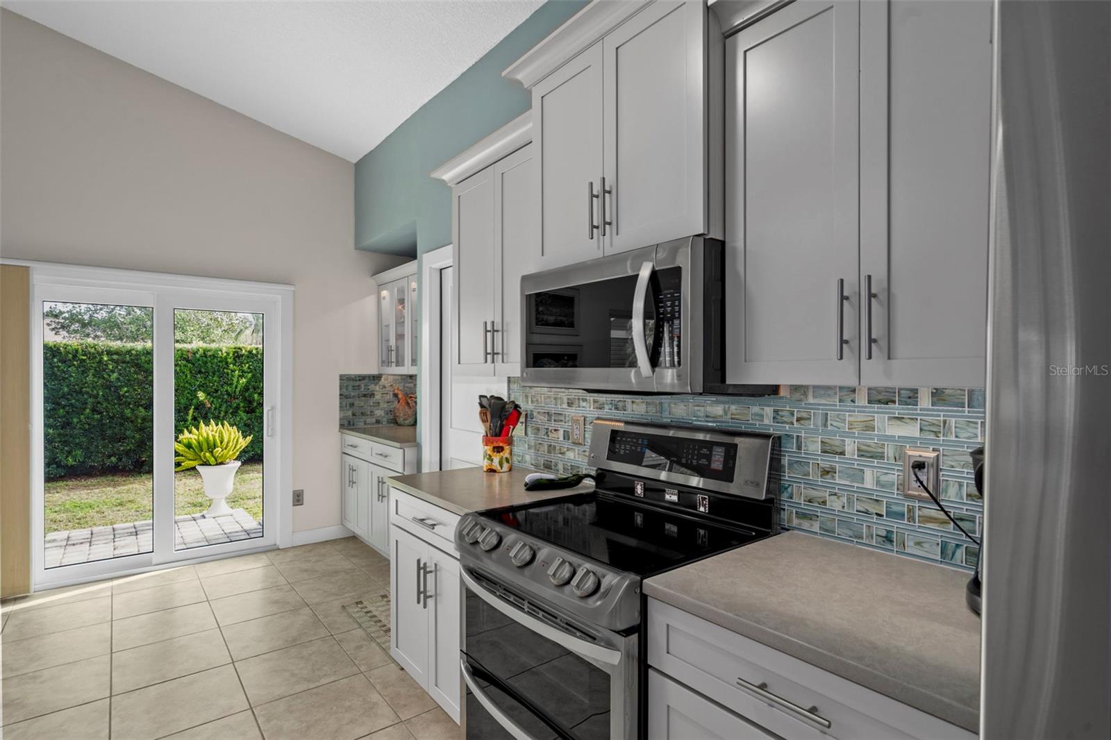 VILLAGE OF WOODLAND HILLS - Residential