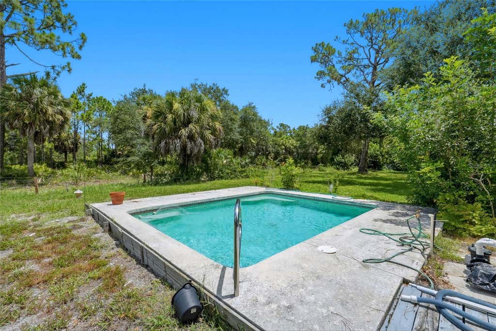 Photo of 427 Rubens Drive, Nokomis, FL 34275 (MLS # A4700484)