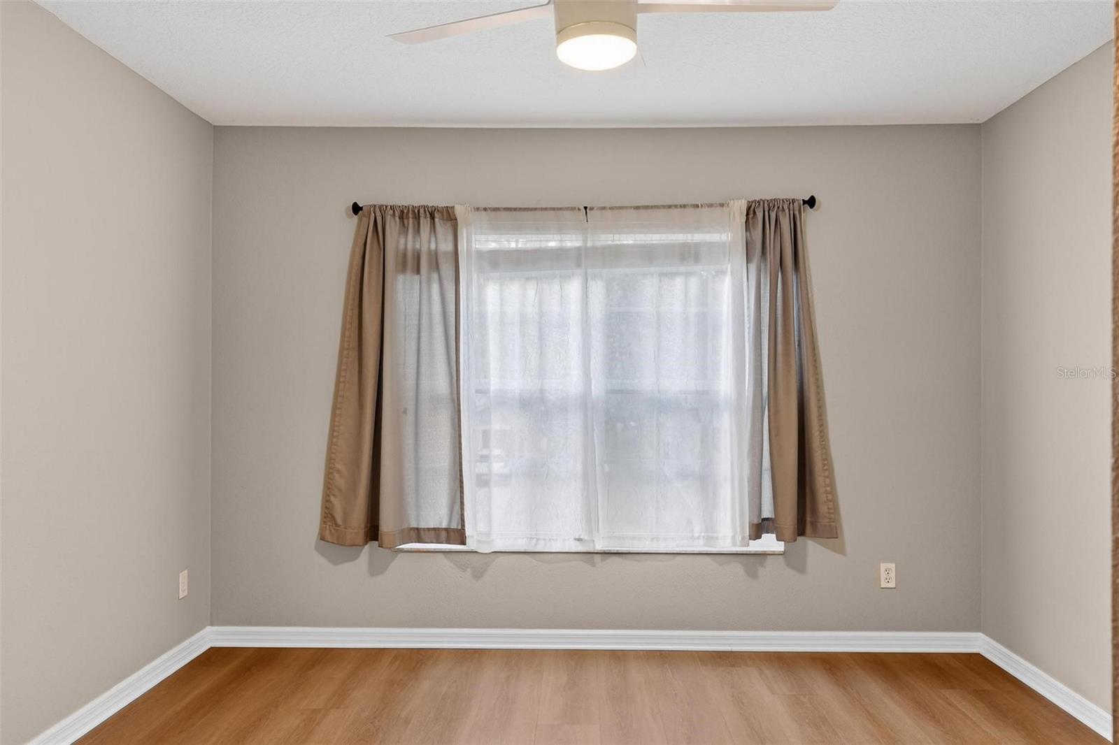 WEKIVA PARK TWNHMS - Residential