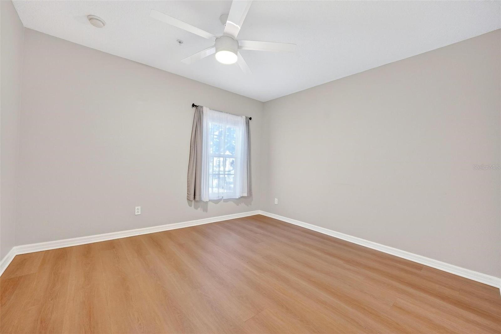 WEKIVA PARK TWNHMS - Residential