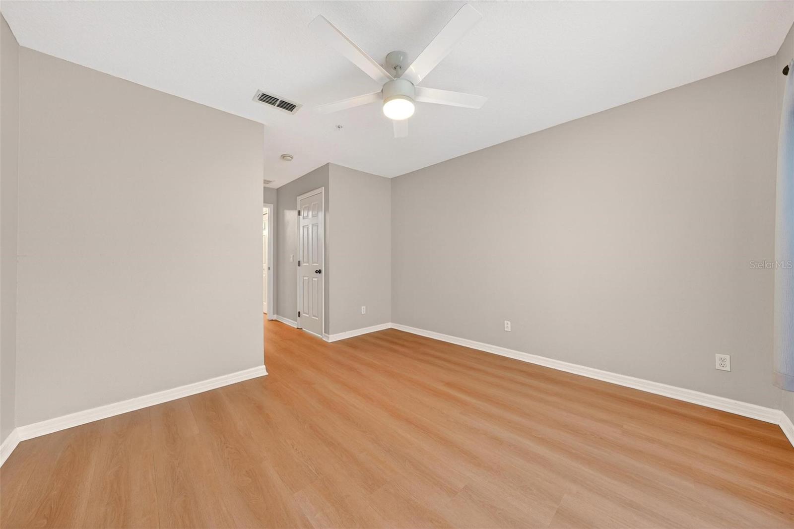 WEKIVA PARK TWNHMS - Residential