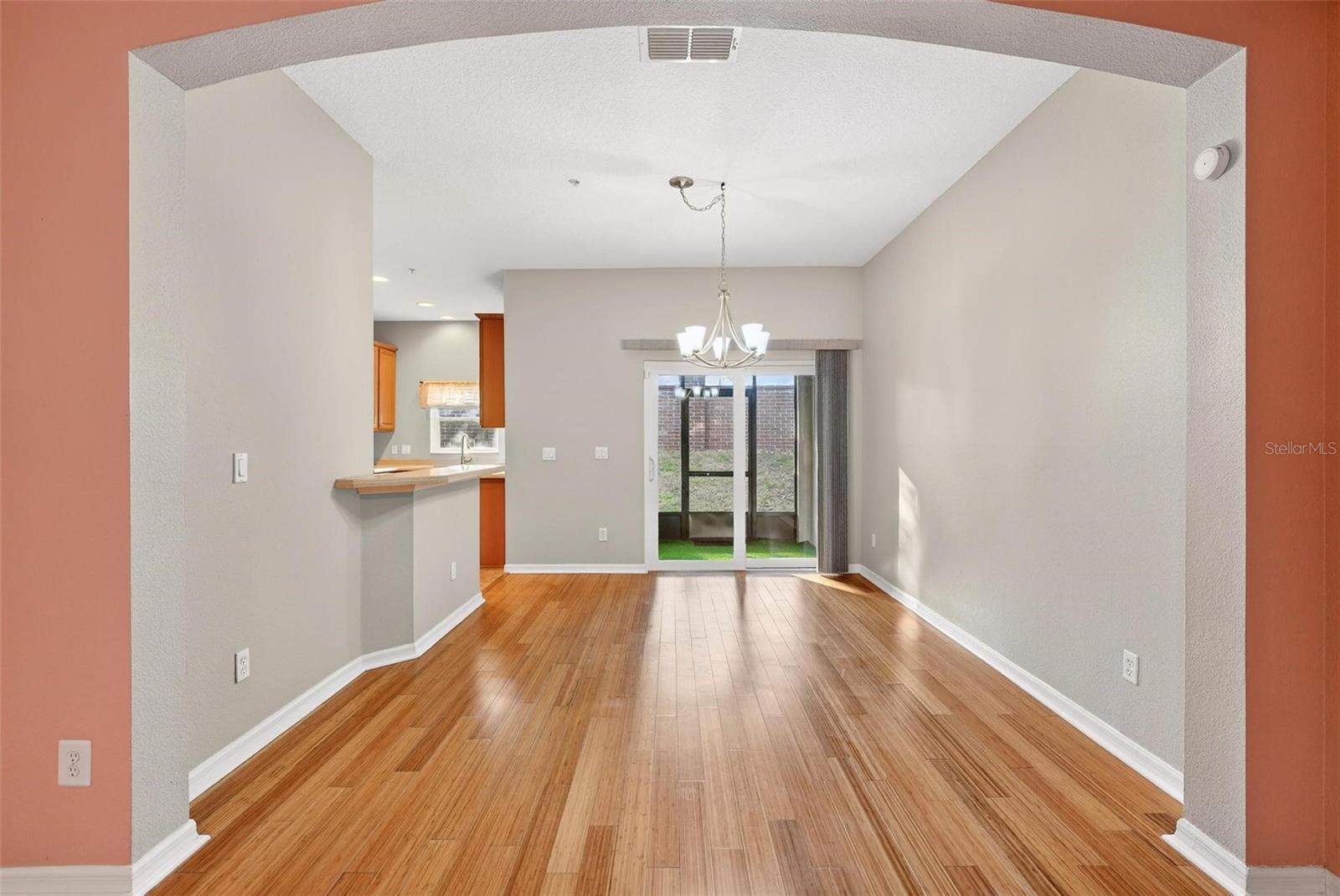 WEKIVA PARK TWNHMS - Residential