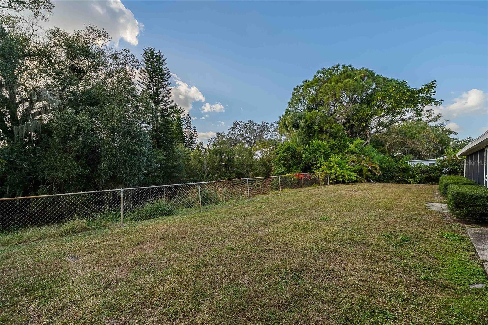 SUMMERHAVEN SHORES - Residential