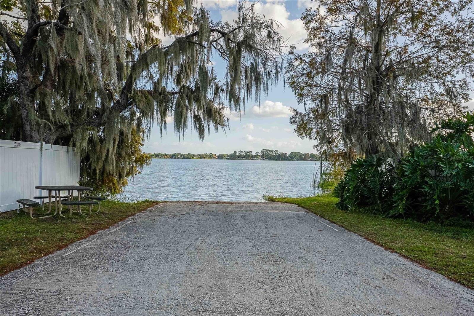 SUMMERHAVEN SHORES - Residential