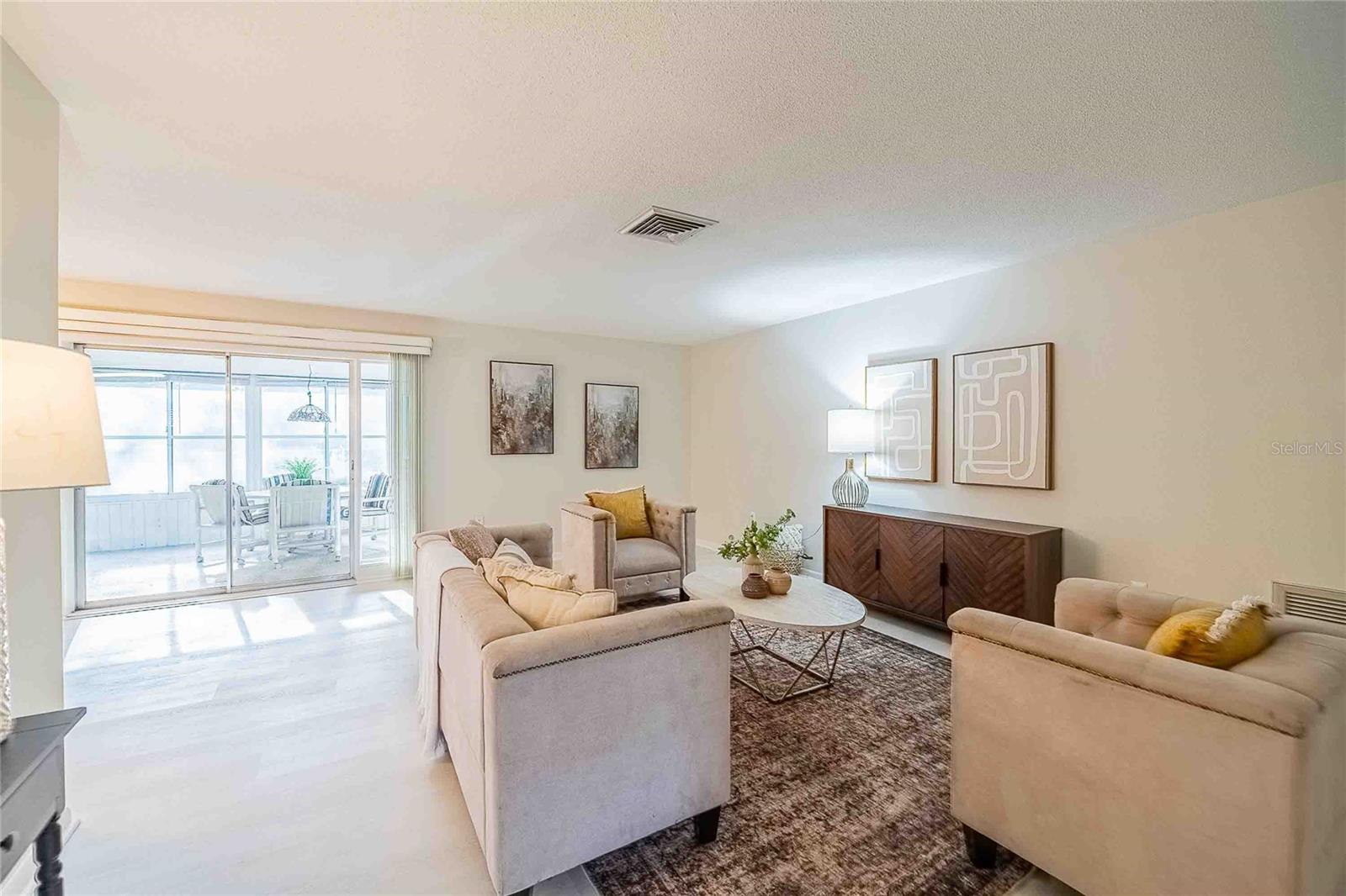 SUMMERHAVEN SHORES - Residential