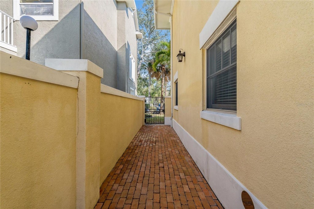 Photo of 509 S Willow Avenue #1 &amp; 2, Tampa, FL 33606 (MLS # TB8546389)