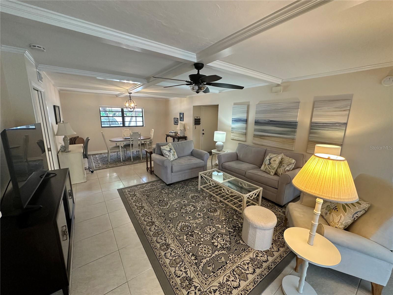 4572 RED MAPLE ROAD 901