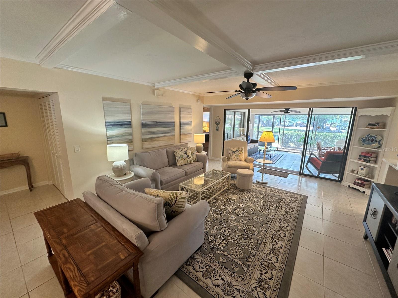 4572 RED MAPLE ROAD 901