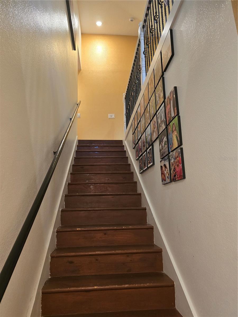 COURTNEY LANDING CONDOMINIUM - Residential