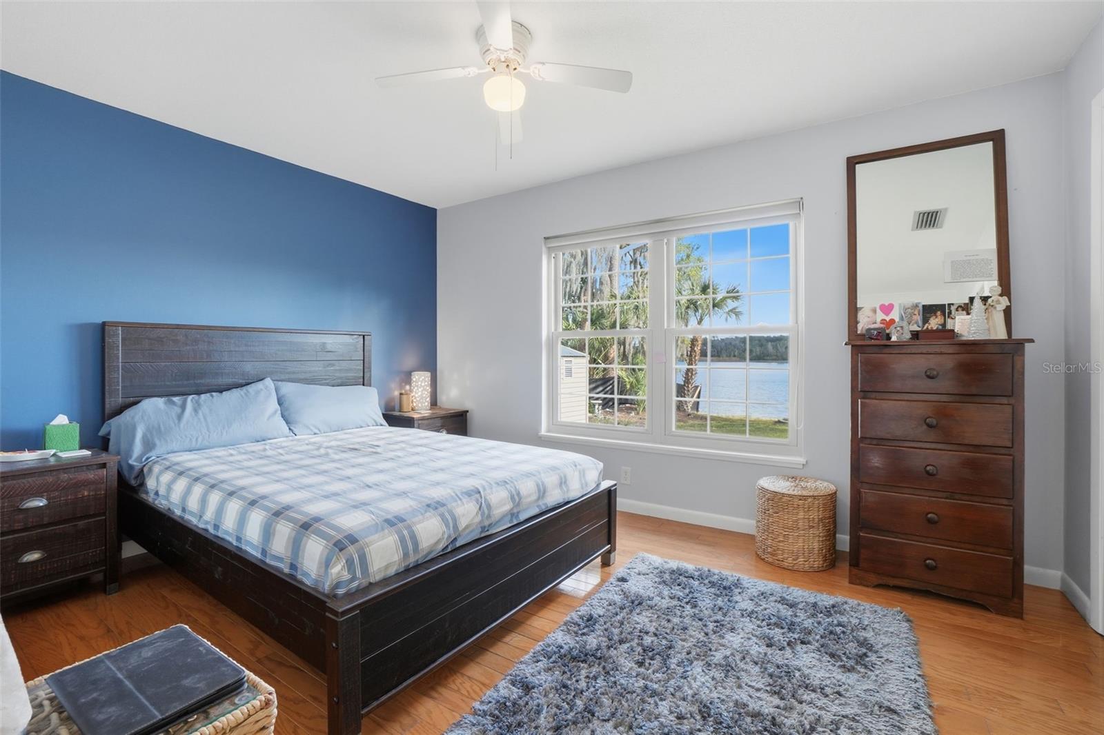 LAKENRIDGE - Residential