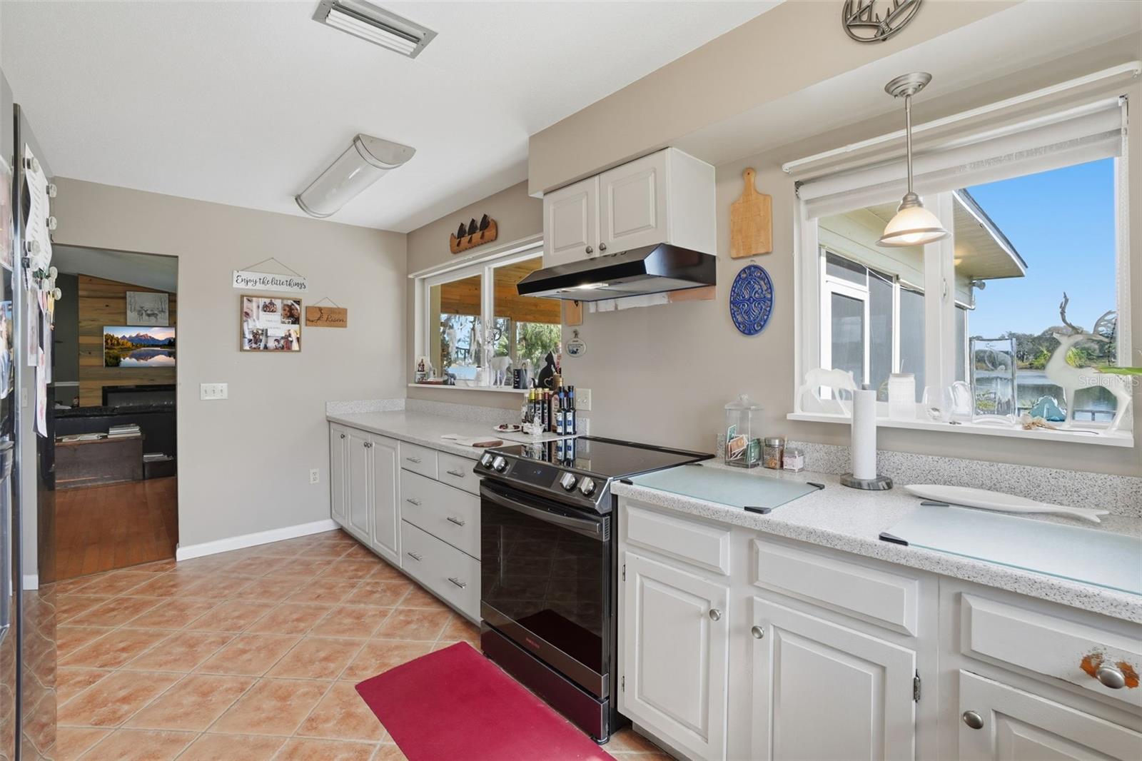 LAKENRIDGE - Residential