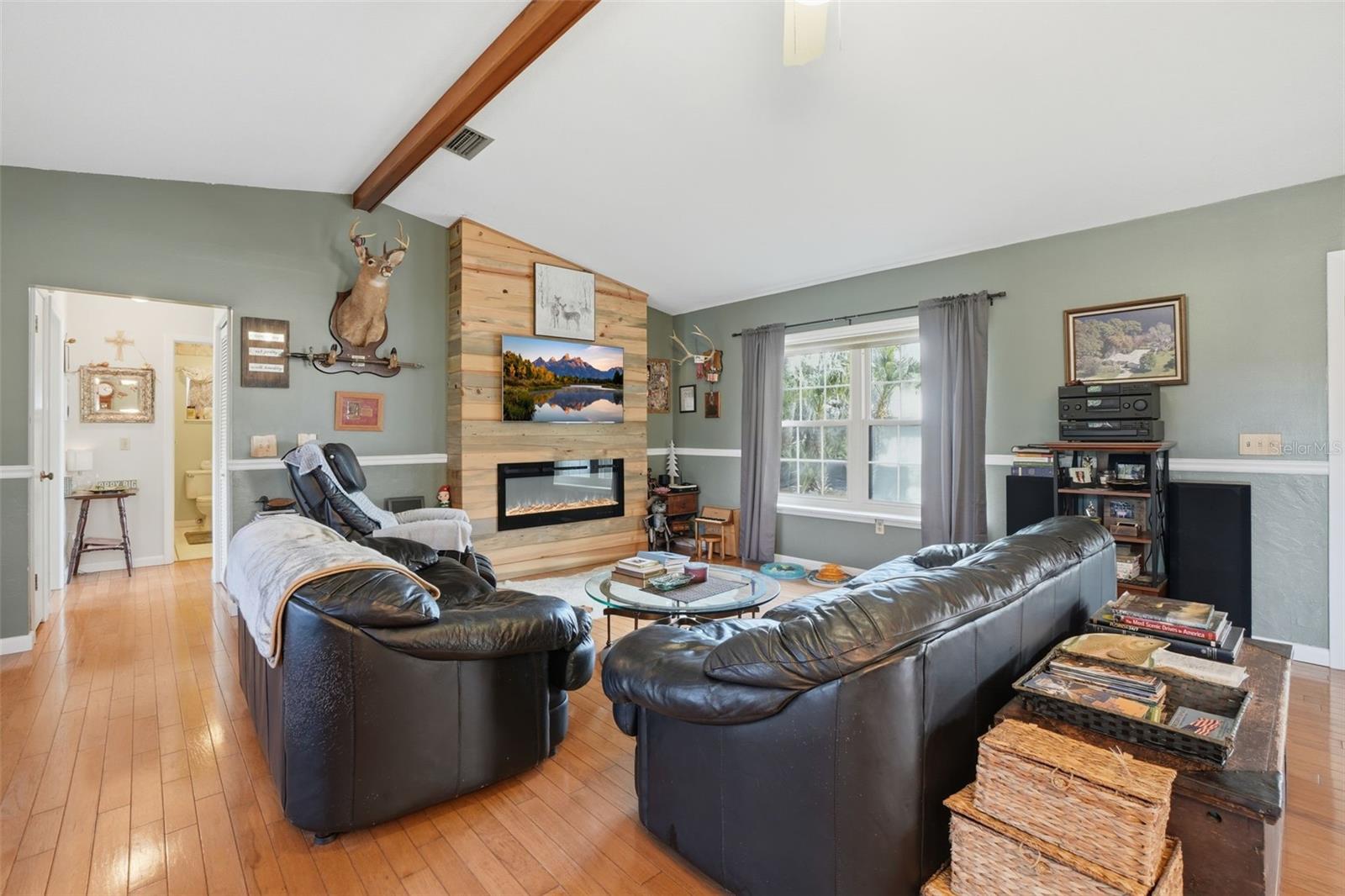 LAKENRIDGE - Residential