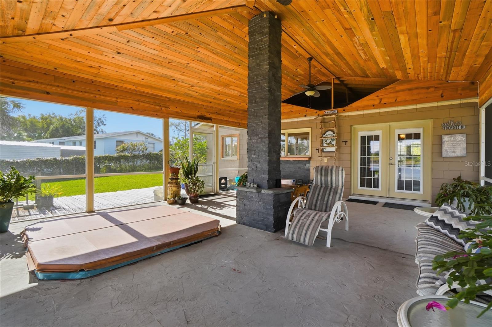 LAKENRIDGE - Residential