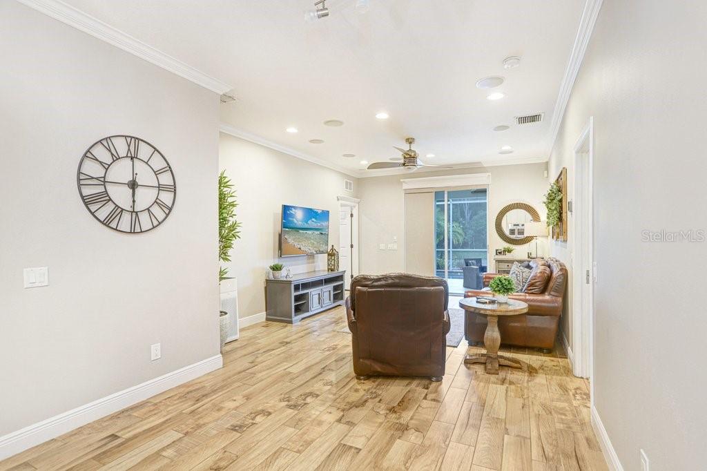 BALLANTRAE VILLAGE 05 - Residential