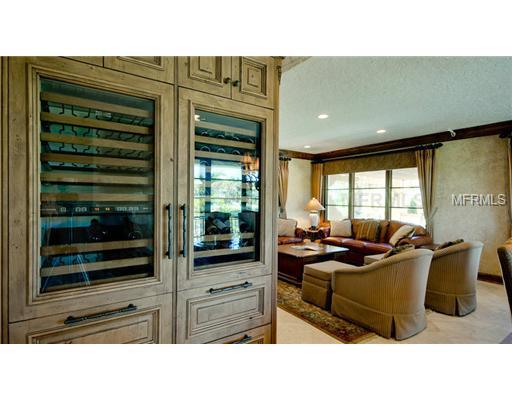 HOLMES BEACH 16TH UNIT - Residential