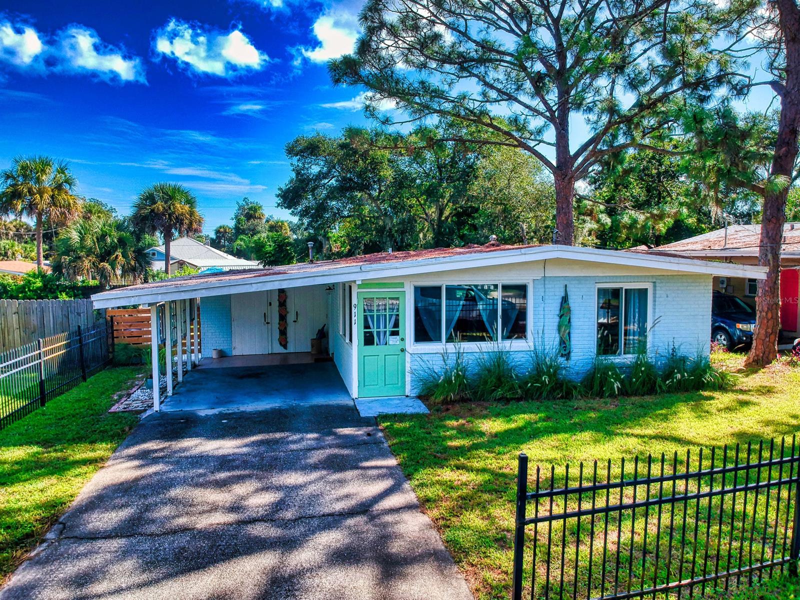 Mendells Hawks Park - Residential