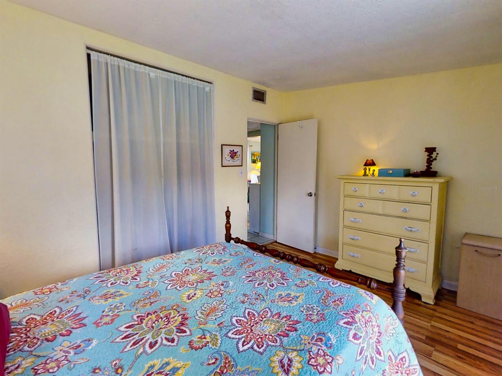 Mendells Hawks Park - Residential