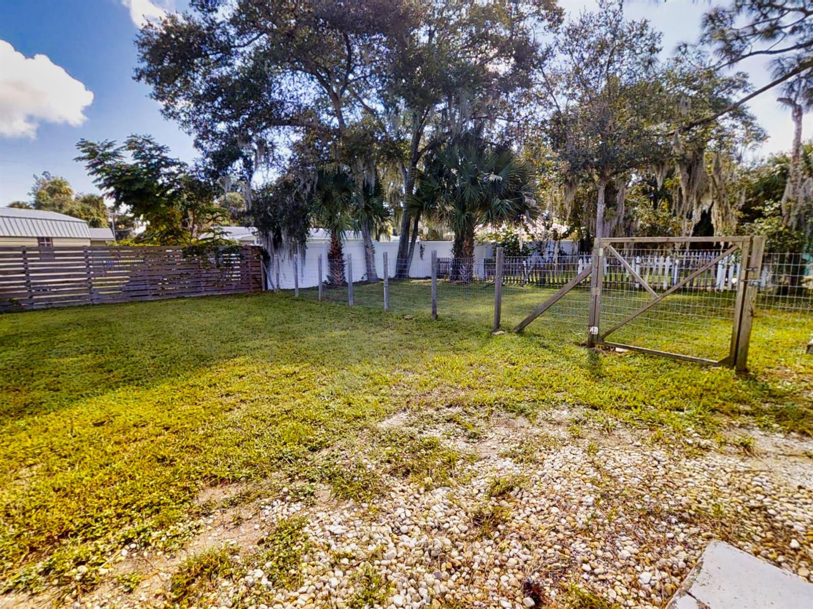 Mendells Hawks Park - Residential