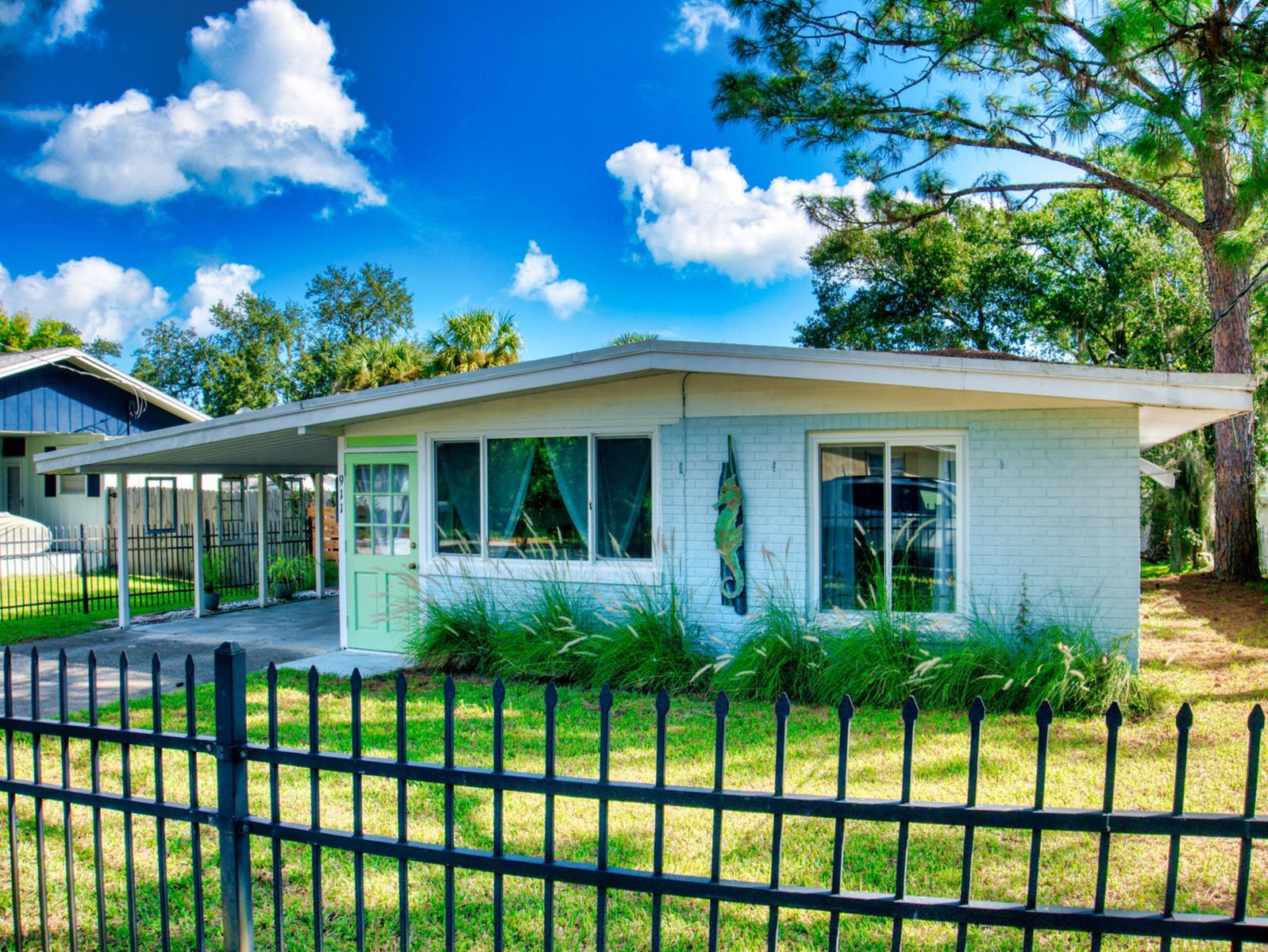 Mendells Hawks Park - Residential