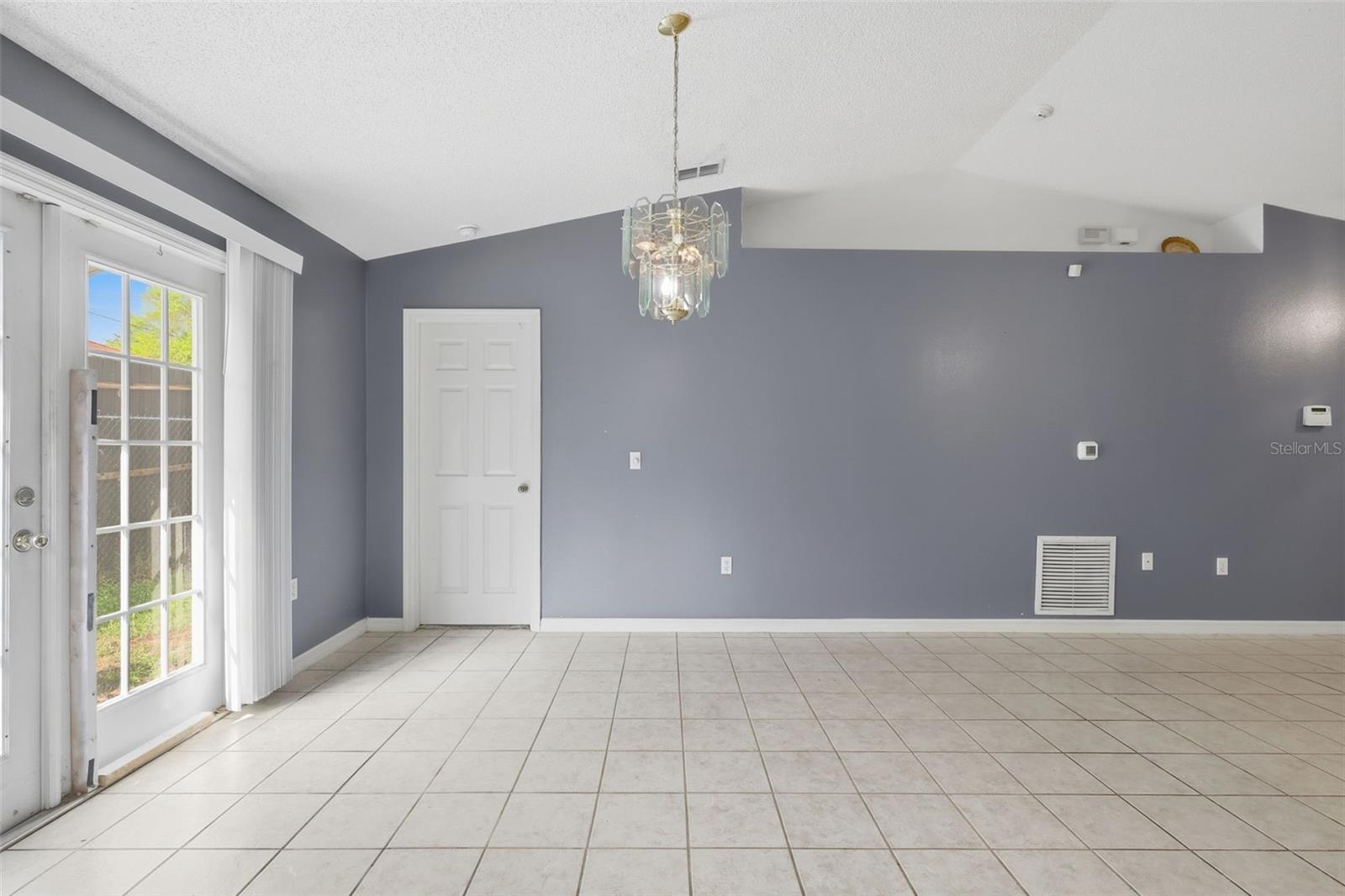 ORANGE CITY TERRACE - Residential