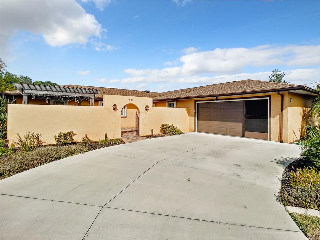 Photo of 12 Collinson Court, Palm Coast, FL 32137 (MLS # FC318650)