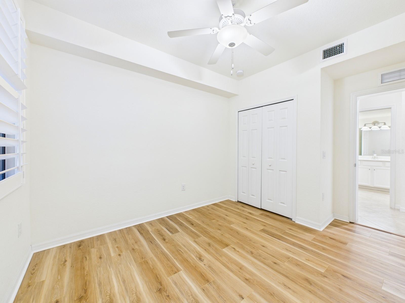 COACH HOMES 3/GRAN PARADISO BL - Residential