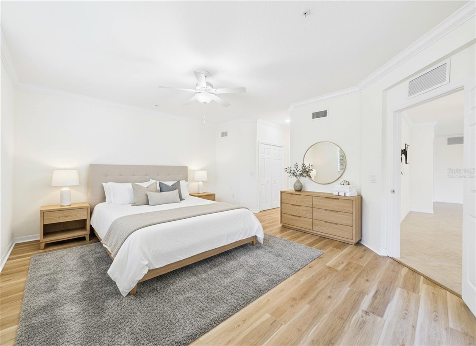 COACH HOMES 3/GRAN PARADISO BL - Residential