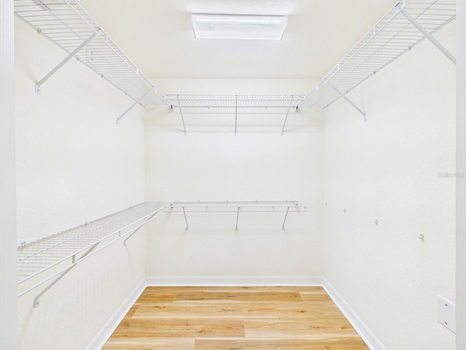 COACH HOMES 3/GRAN PARADISO BL - Residential