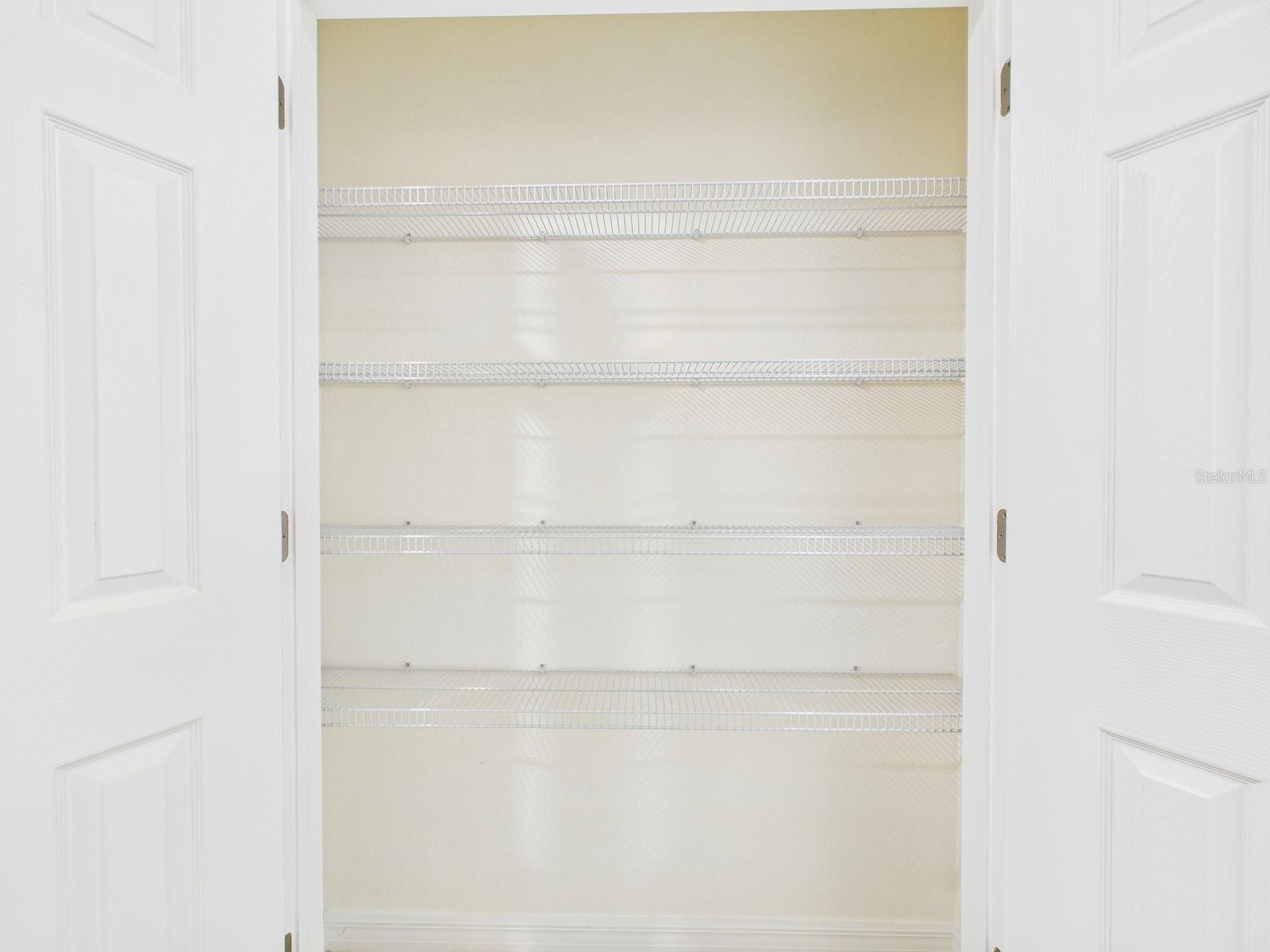 COACH HOMES 3/GRAN PARADISO BL - Residential