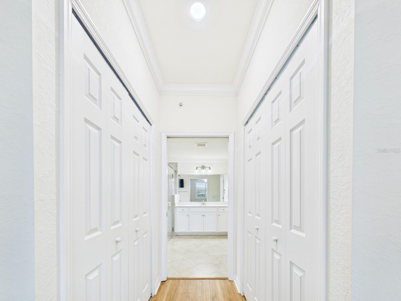 COACH HOMES 3/GRAN PARADISO BL - Residential