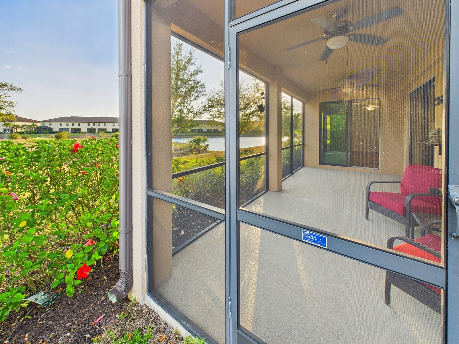 COACH HOMES 3/GRAN PARADISO BL - Residential